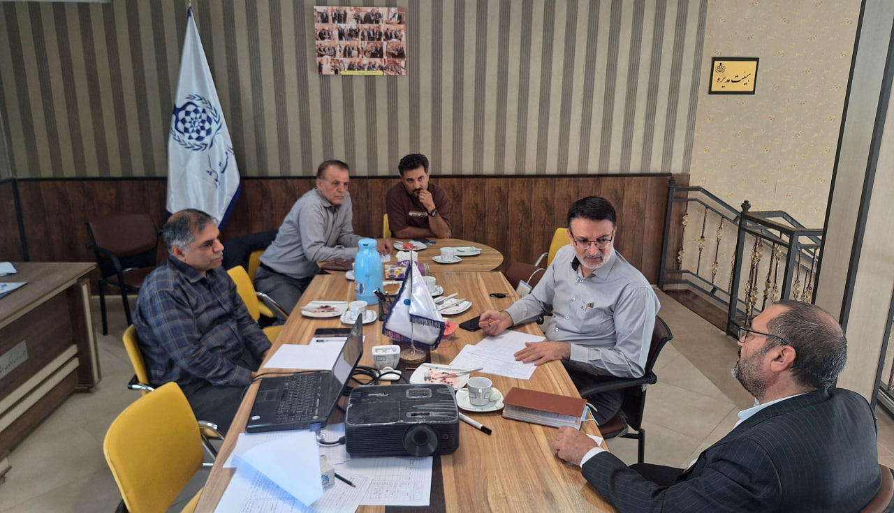 مجتبی نجاتی مقدم مجتبی نجاتی مقدم کارشناس امور مالی